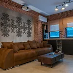 The Old Town Industrial Vault - A Fusion Of Past & Present Apartmán