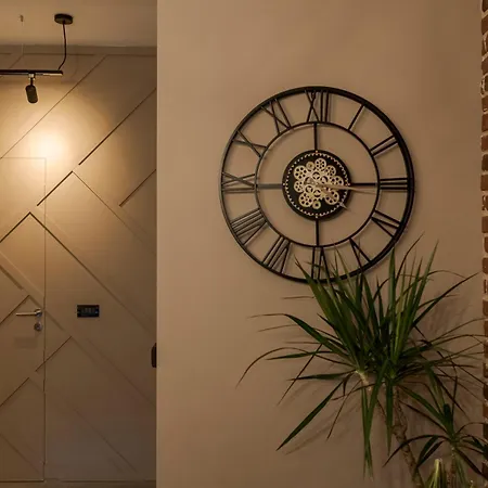 Appartement The Old Town Industrial Vault - A Fusion Of Past & Present Bucarest