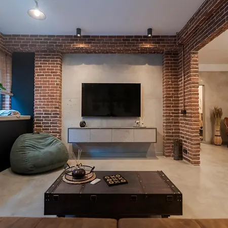 Apartment The Old Town Industrial Vault - A Fusion Of Past & Present