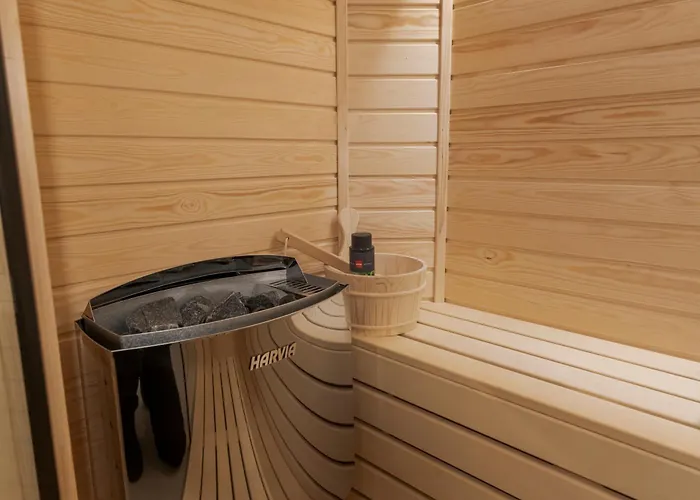 The Old Town Industrial Vault - A Fusion Of Past & Present Apartament