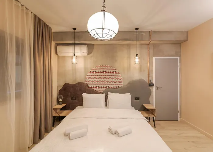 Apartament The Old Town Industrial Vault - A Fusion Of Past & Present Bucureşti