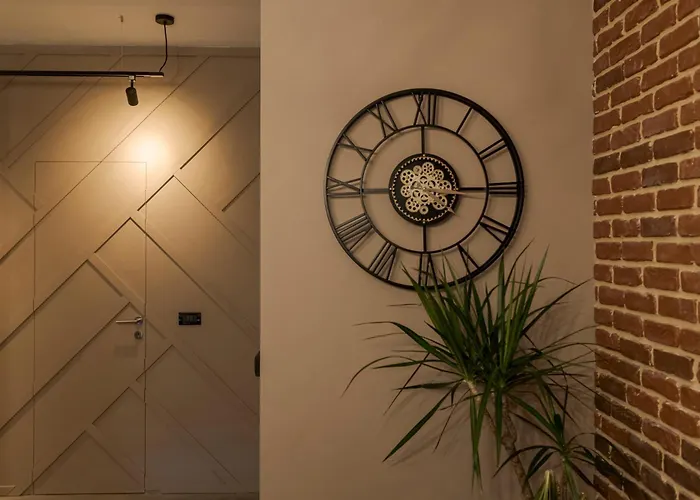 Apartament The Old Town Industrial Vault - A Fusion Of Past & Present Bucureşti