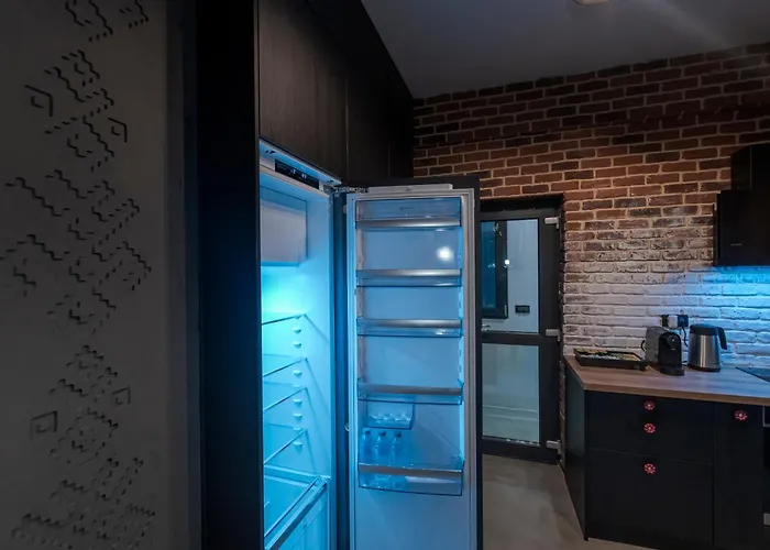 Apartamento The Old Town Industrial Vault - A Fusion Of Past & Present Bucareste