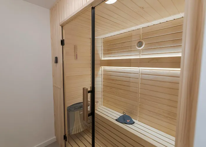 The Old Town Industrial Vault - A Fusion Of Past & Present Apartamento Bucareste